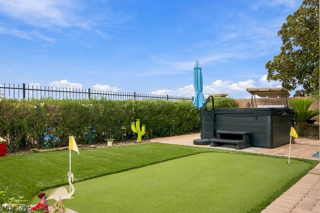 584 Via Colmo Avenue, Henderson, NV 89011