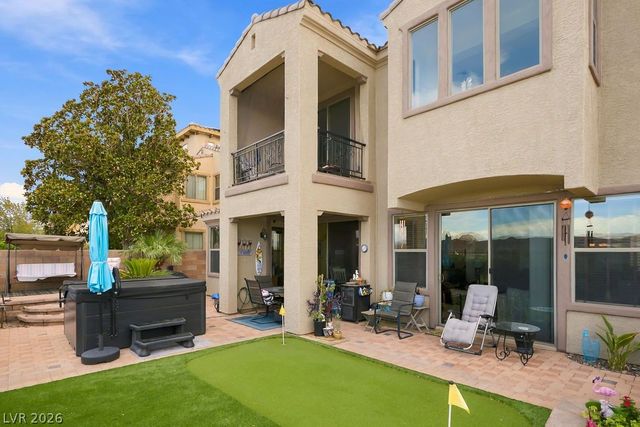 584 Via Colmo Avenue, Henderson, NV 89011