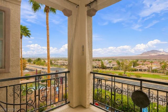 584 Via Colmo Avenue, Henderson, NV 89011