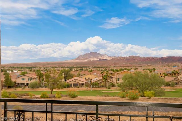 584 Via Colmo Avenue, Henderson, NV 89011