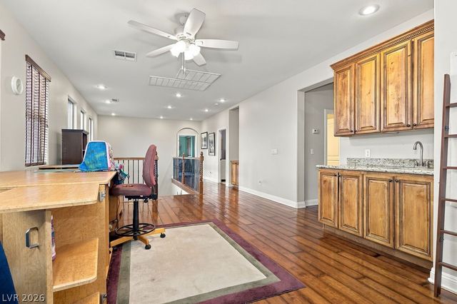 584 Via Colmo Avenue, Henderson, NV 89011