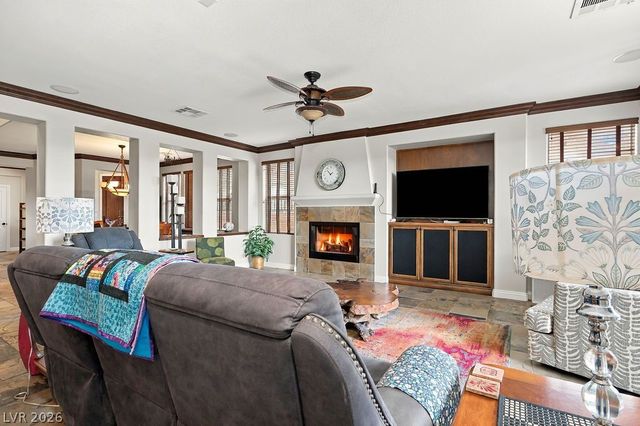 584 Via Colmo Avenue, Henderson, NV 89011