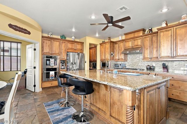 584 Via Colmo Avenue, Henderson, NV 89011