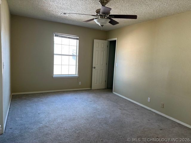 9226 S Fulton Avenue, Tulsa, OK 74137