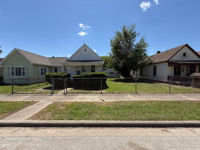 2423 3rd Avenue, Terre Haute, IN 47807