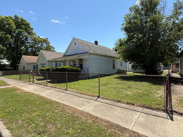 2423 3rd Avenue, Terre Haute, IN 47807