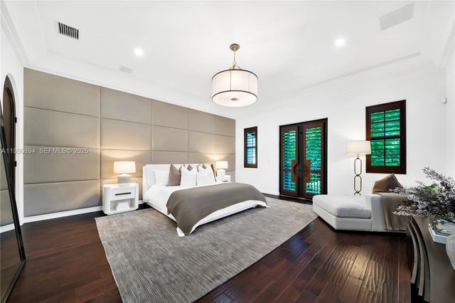 8301 SW 53rd Ave, Miami, FL 33143