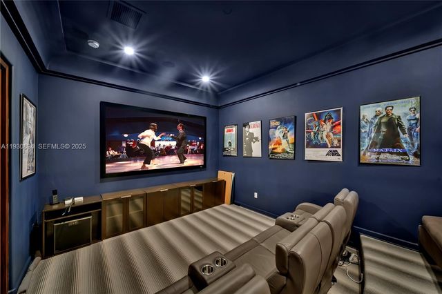 8301 SW 53rd Ave, Miami, FL 33143