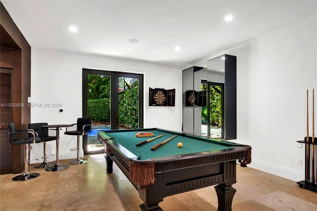 8301 SW 53rd Ave, Miami, FL 33143