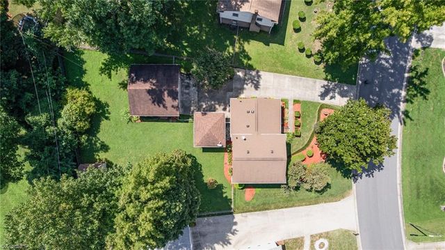 3305 Woodlea Drive, Greensboro, NC 27406