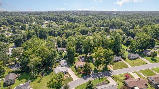 3305 Woodlea Drive, Greensboro, NC 27406