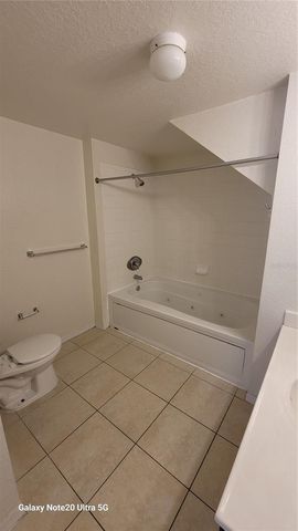 4013 VENETIAN BAY DRIVE 104, Kissimmee, FL 34741