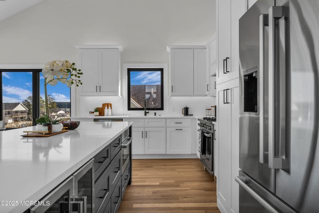 28 W Navasink Drive, Little Egg Harbor, NJ 08087