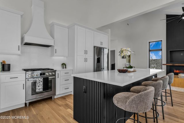 28 W Navasink Drive, Little Egg Harbor, NJ 08087