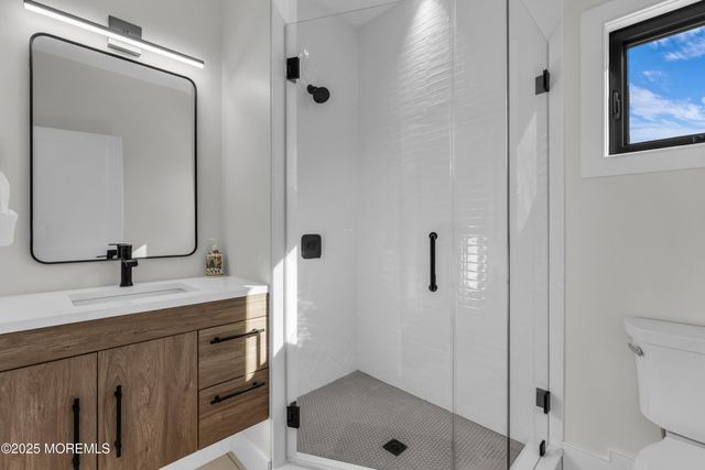 28 W Navasink Drive, Little Egg Harbor, NJ 08087