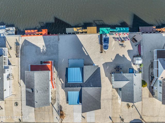 28 W Navasink Drive, Little Egg Harbor, NJ 08087