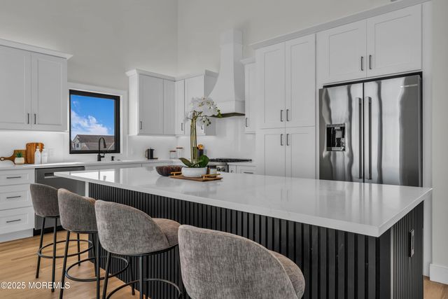 28 W Navasink Drive, Little Egg Harbor, NJ 08087