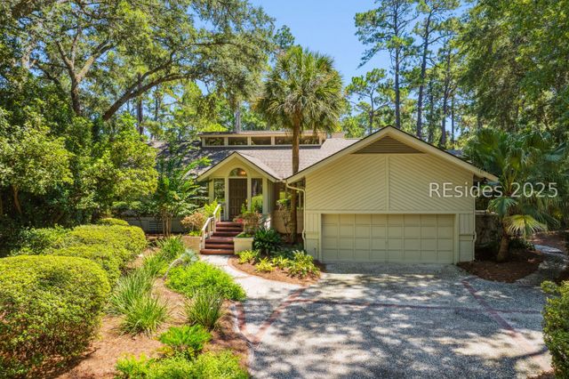 8 Rosebank Ln, Hilton Head Island, SC 29928