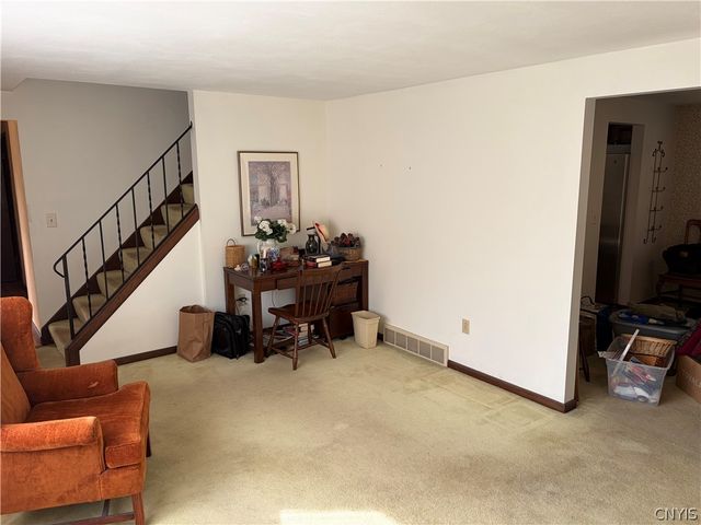 7637 Sandy Lane, Clay, NY 13212