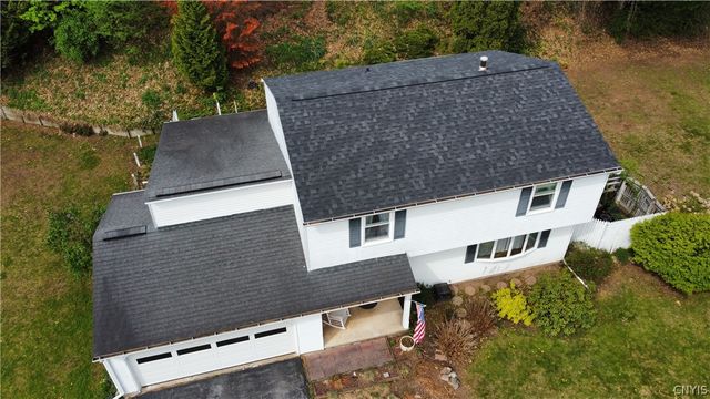 7637 Sandy Lane, Clay, NY 13212