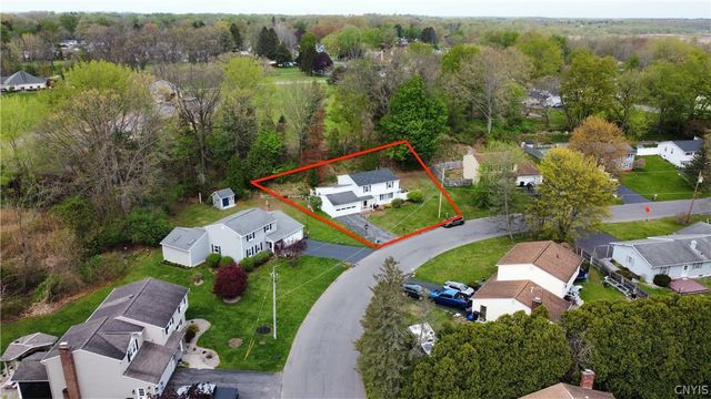 7637 Sandy Lane, Clay, NY 13212