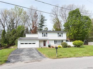 7637 Sandy Lane, Clay, NY 13212