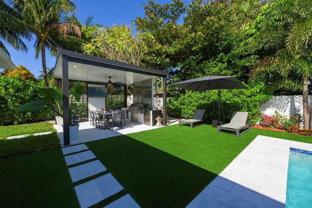 3255 LAKEVIEW Boulevard, Delray Beach, FL 33445