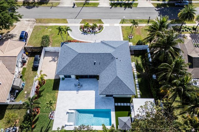 3255 LAKEVIEW Boulevard, Delray Beach, FL 33445