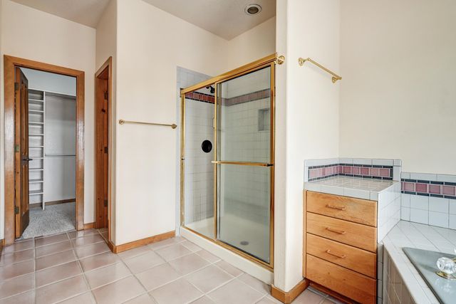 308 Nicklaus Drive SE, Rio Rancho, NM 87124
