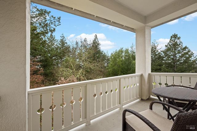 3696 Newbury Ct, Santa Rosa, CA 95404