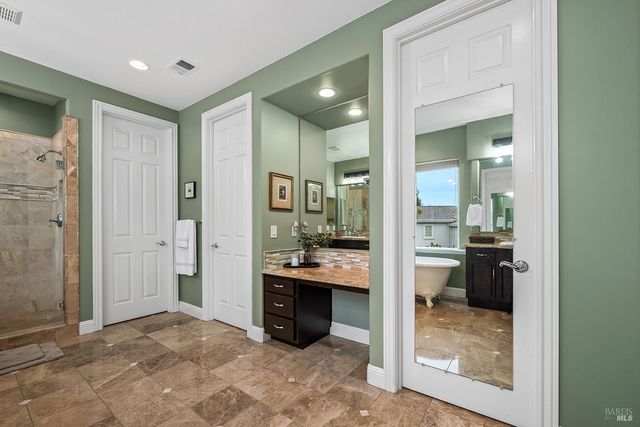 3696 Newbury Ct, Santa Rosa, CA 95404