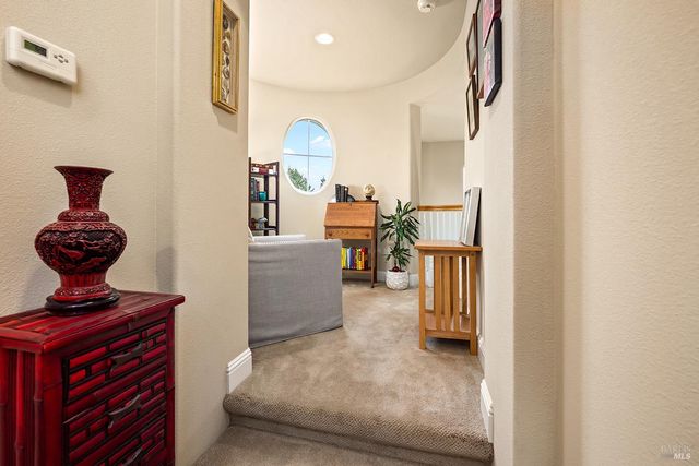 3696 Newbury Ct, Santa Rosa, CA 95404