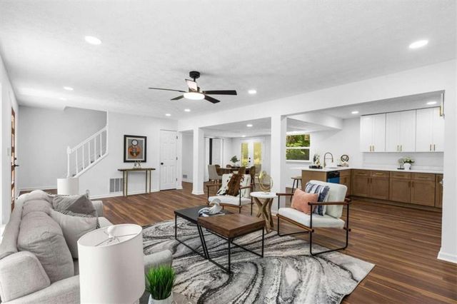 4656 Keighley Dr, Stone Mountain, GA 30083