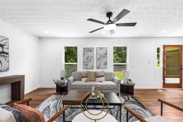 4656 Keighley Dr, Stone Mountain, GA 30083