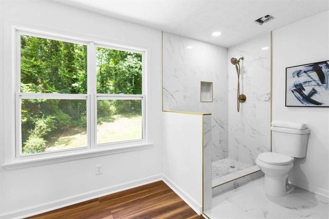 4656 Keighley Dr, Stone Mountain, GA 30083