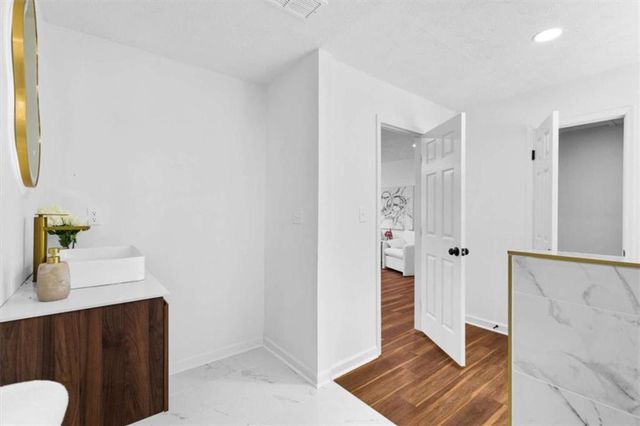 4656 Keighley Dr, Stone Mountain, GA 30083