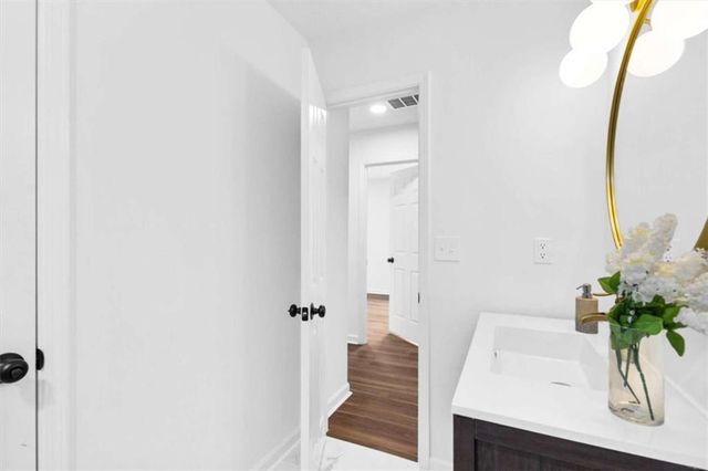 4656 Keighley Dr, Stone Mountain, GA 30083