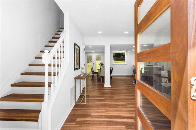 4656 Keighley Dr, Stone Mountain, GA 30083
