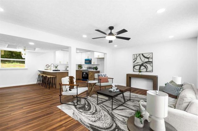 4656 Keighley Dr, Stone Mountain, GA 30083