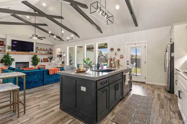 13853 S 21st Court E, Bixby, OK 74008