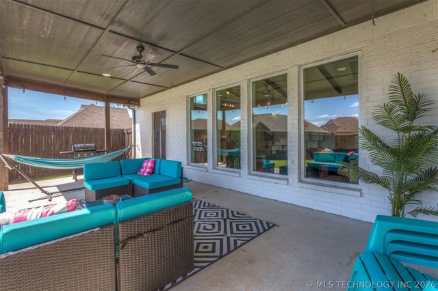 13853 S 21st Court E, Bixby, OK 74008