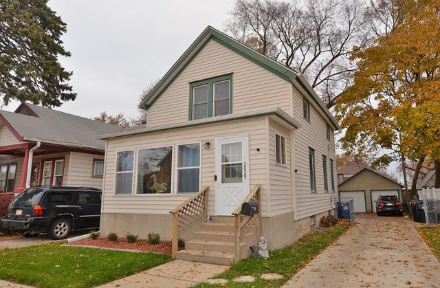 2029 Summit AVENUE, Racine, WI 53404