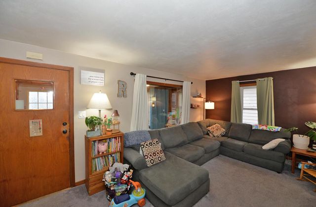 2029 Summit AVENUE, Racine, WI 53404