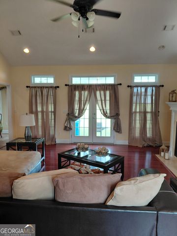 585 Live Oak Way Way, Dublin, GA 31021