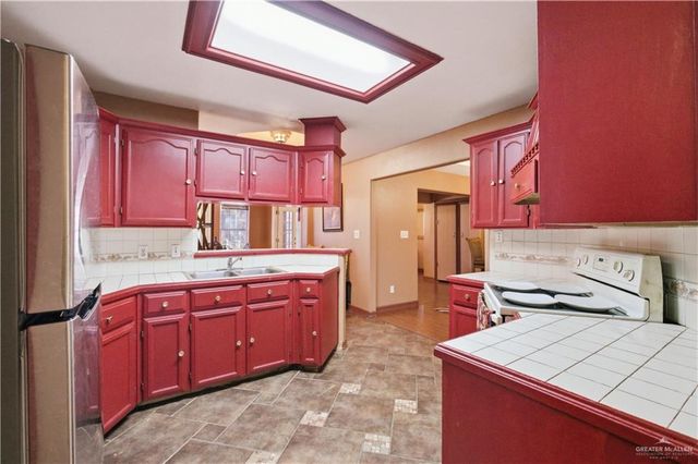 1018 Lost Meadow Drive, Donna, TX 78537