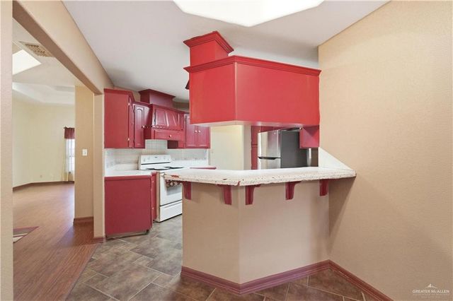 1018 Lost Meadow Drive, Donna, TX 78537