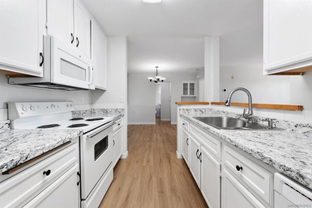 7130 Shoreline Dr 1208, San Diego, CA 92122