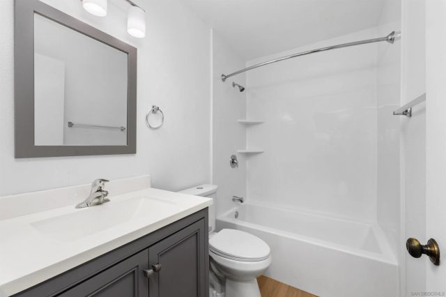7130 Shoreline Dr 1208, San Diego, CA 92122