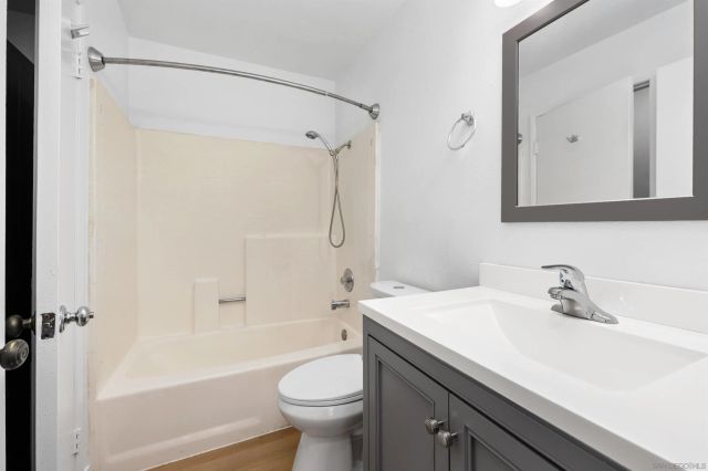 7130 Shoreline Dr 1208, San Diego, CA 92122
