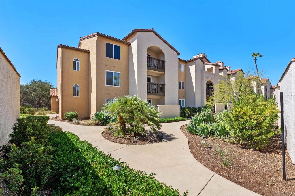 7130 Shoreline Dr 1208, San Diego, CA 92122